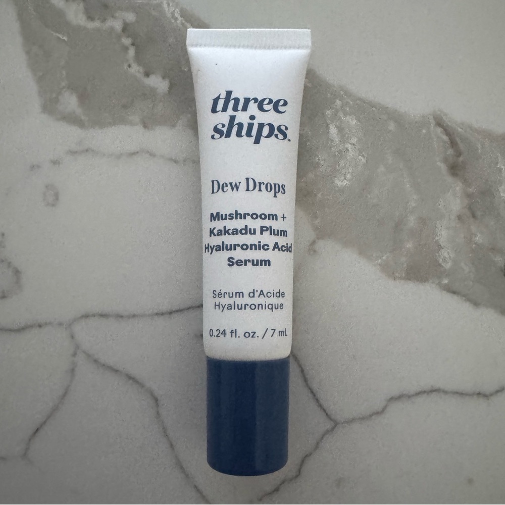 🌸5/$25🌸 Three Ships dew drops mushrooms + kakadu plum hyaluronic acid serum